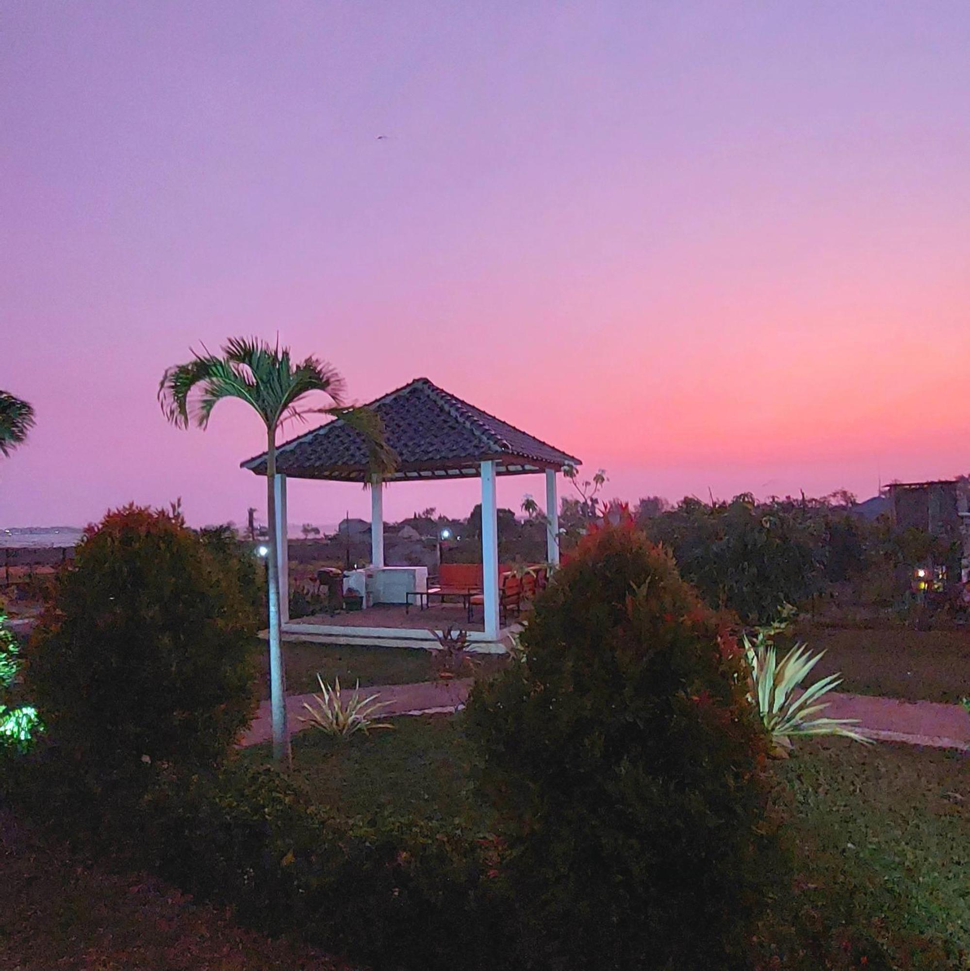 Garden House Jepara Ngoại thất bức ảnh